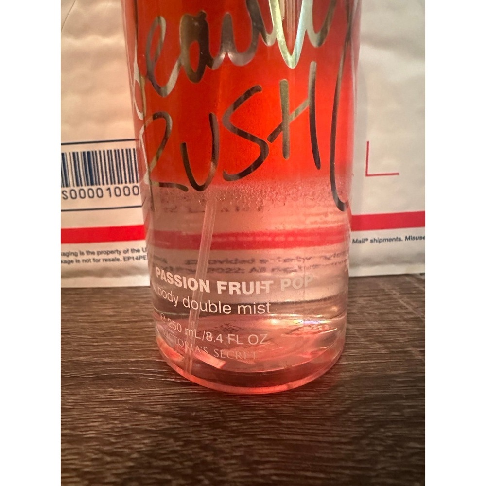 Victoria Secret Beauty Rush passion fruit body spray mist - Picture 3 of 4